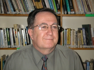 Dr Ray Campbell